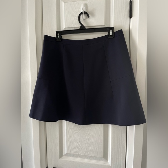 J.Crew Navy Blue A-Line Tennis Skirt Size 10 Back Zipper‎ Pockets - Picture 2 of 7